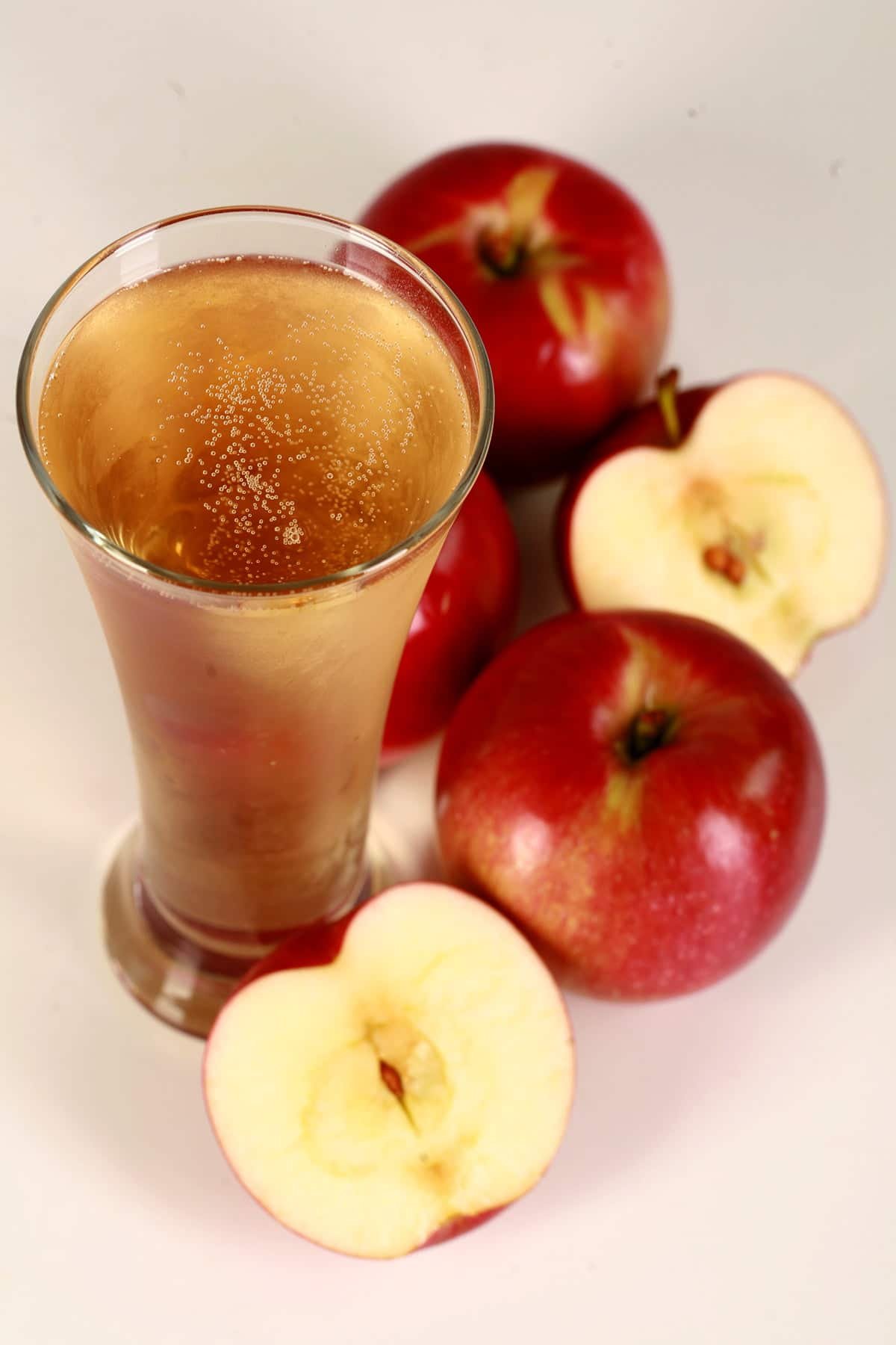 how to make hard cider step by step guide 2026
